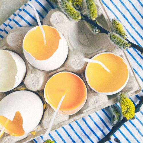 Jarní svíčky ve vajíčkových skořápkách – jak si vyrobit velikonoční svíčku